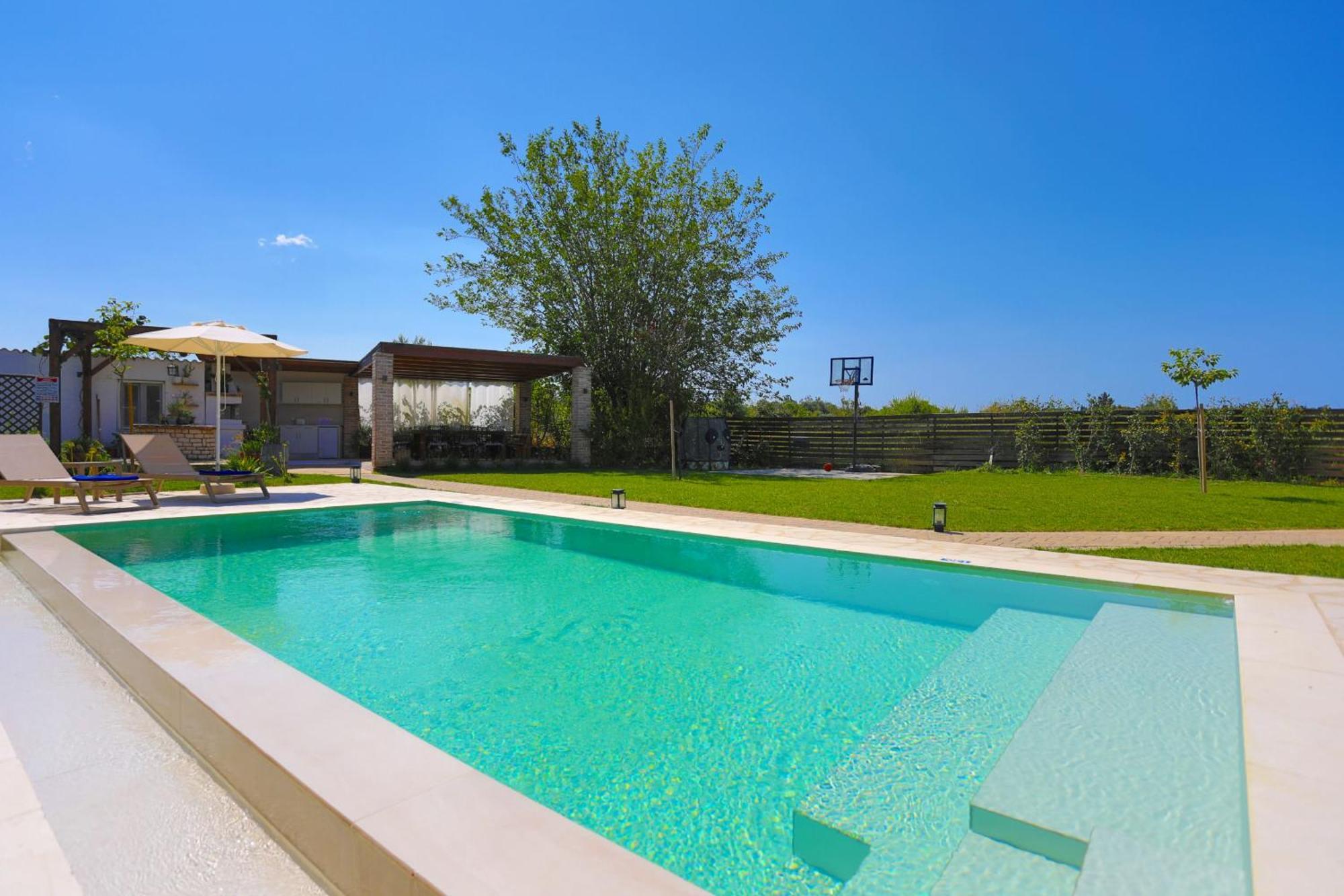 Teresa Villa Roda (Corfu)